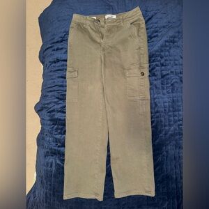 Army green cargo pants